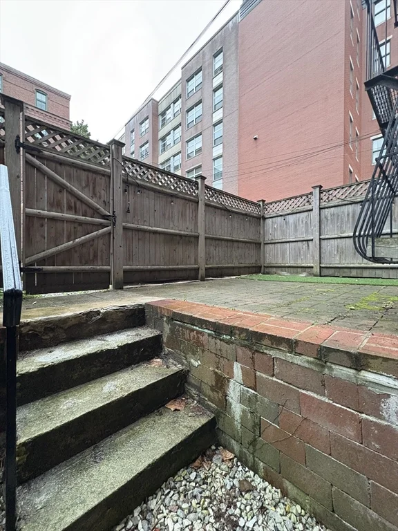 106 E Brookline Stree, South End