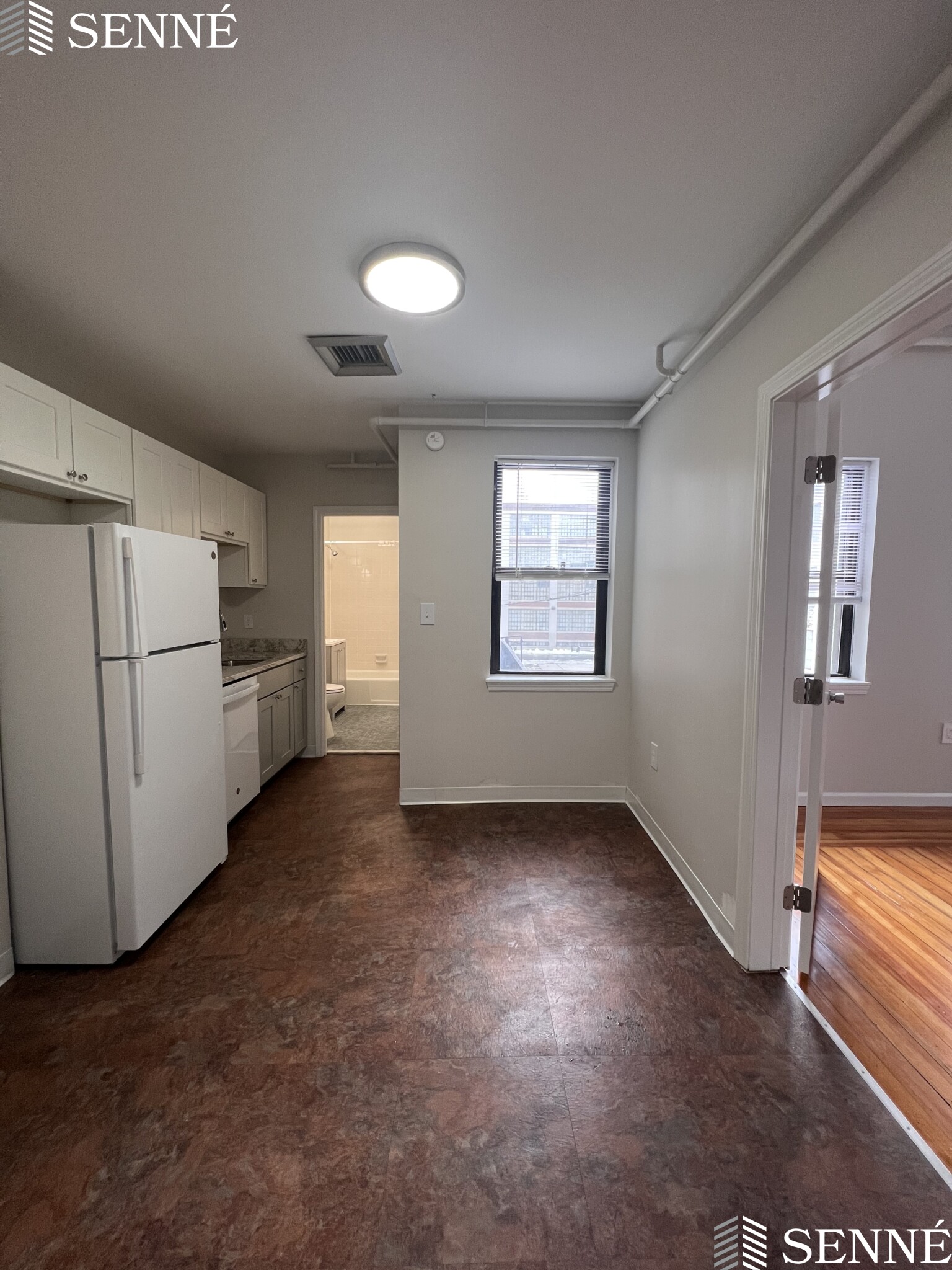 790 Main St, The Port