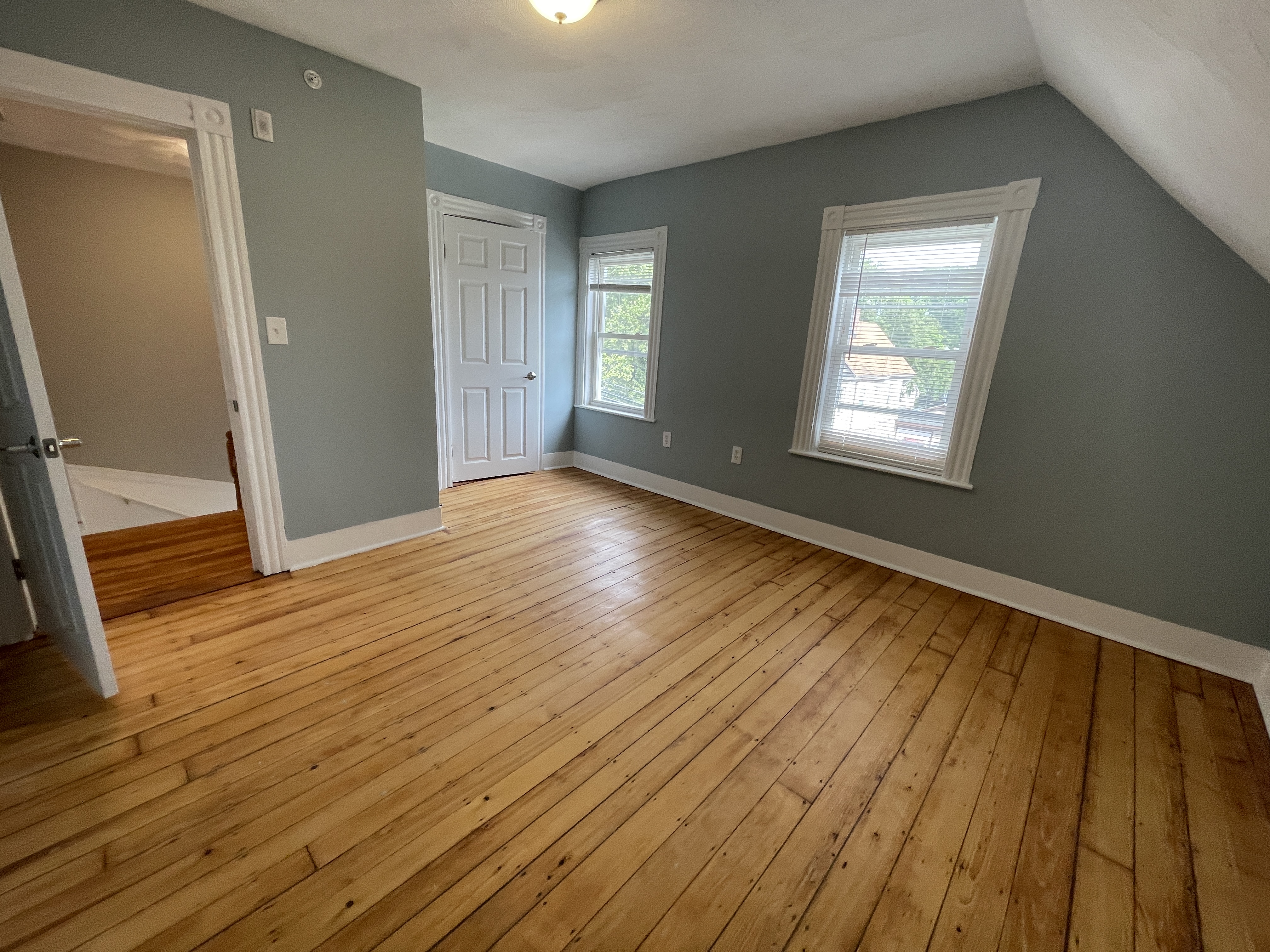 35 Cameron Ave, Teele Square