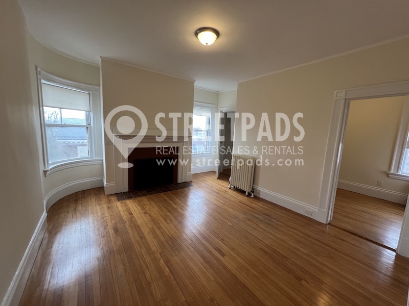 2 Ware St, Mid-Cambridge