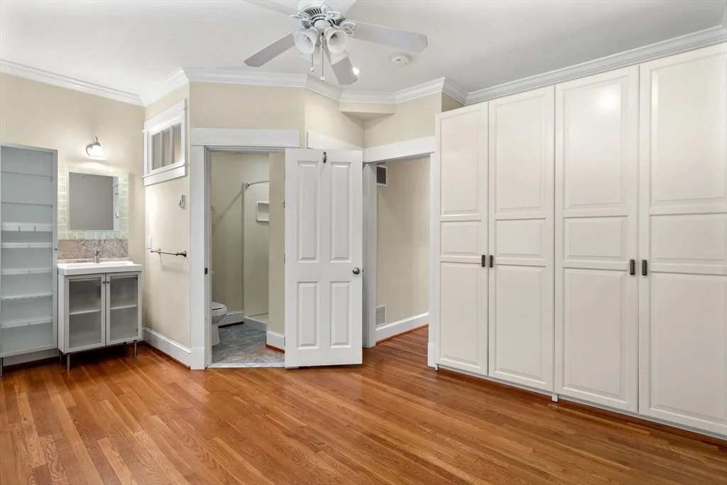 6 North Hudson St, North End