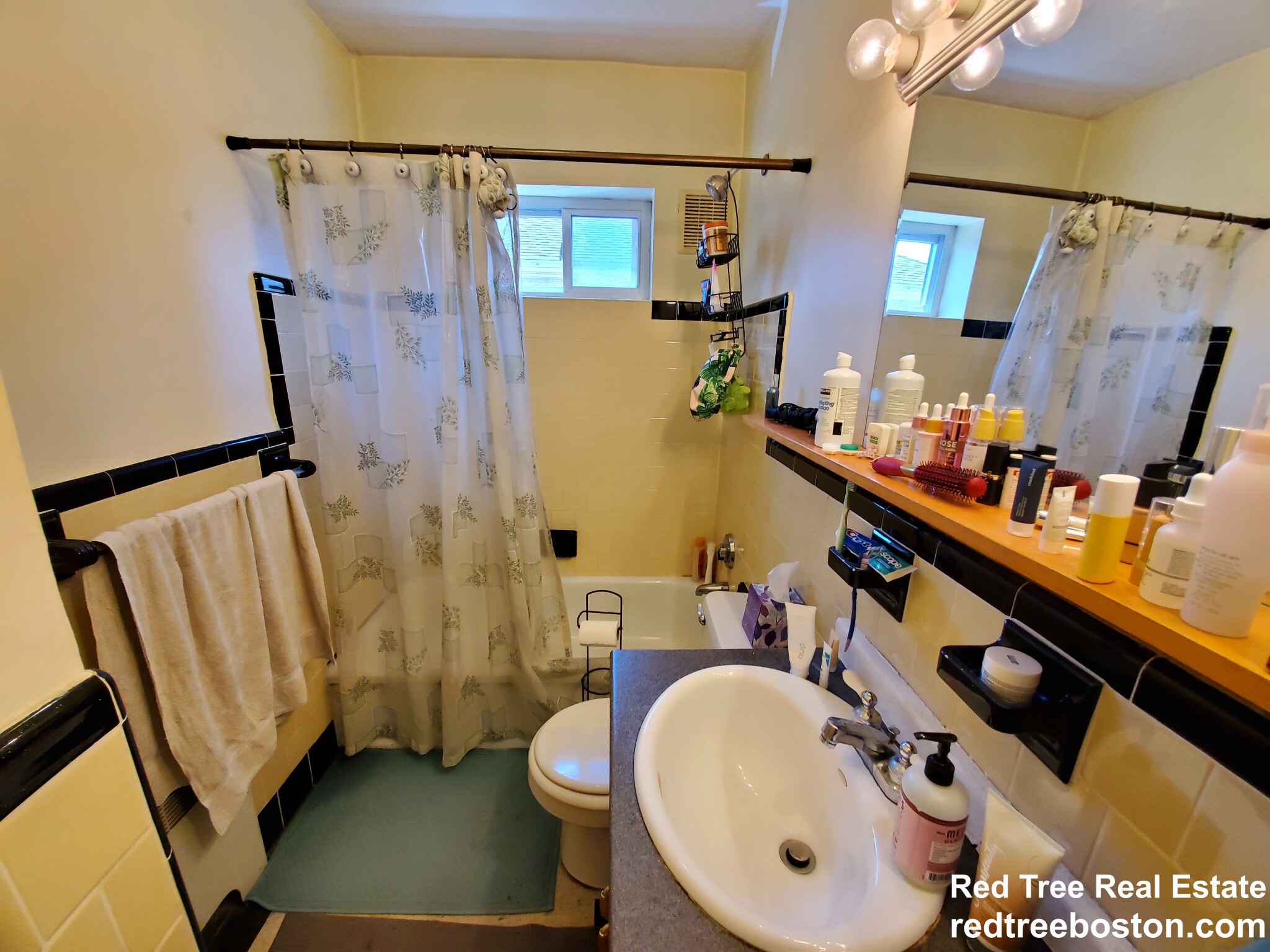 24 Brock St, Brighton