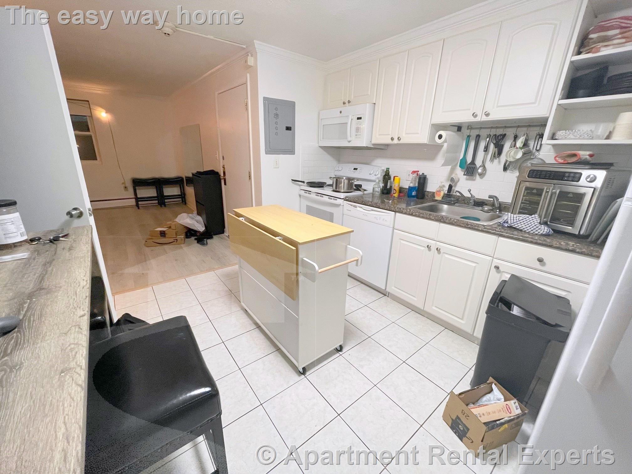 16 Westford St, Allston