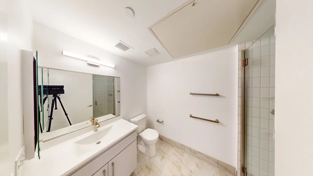 250 Centre, Jamaica Plain