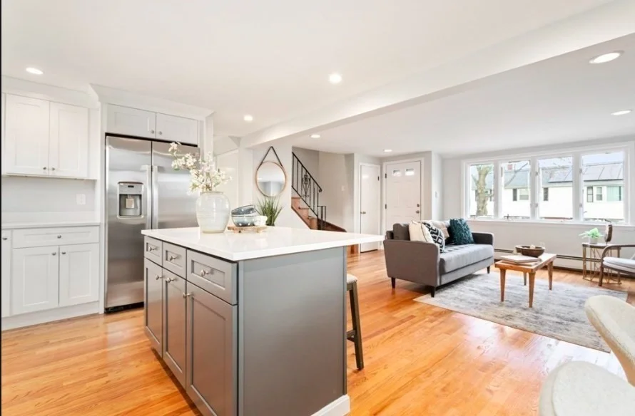 35 Serino Way, Saugus