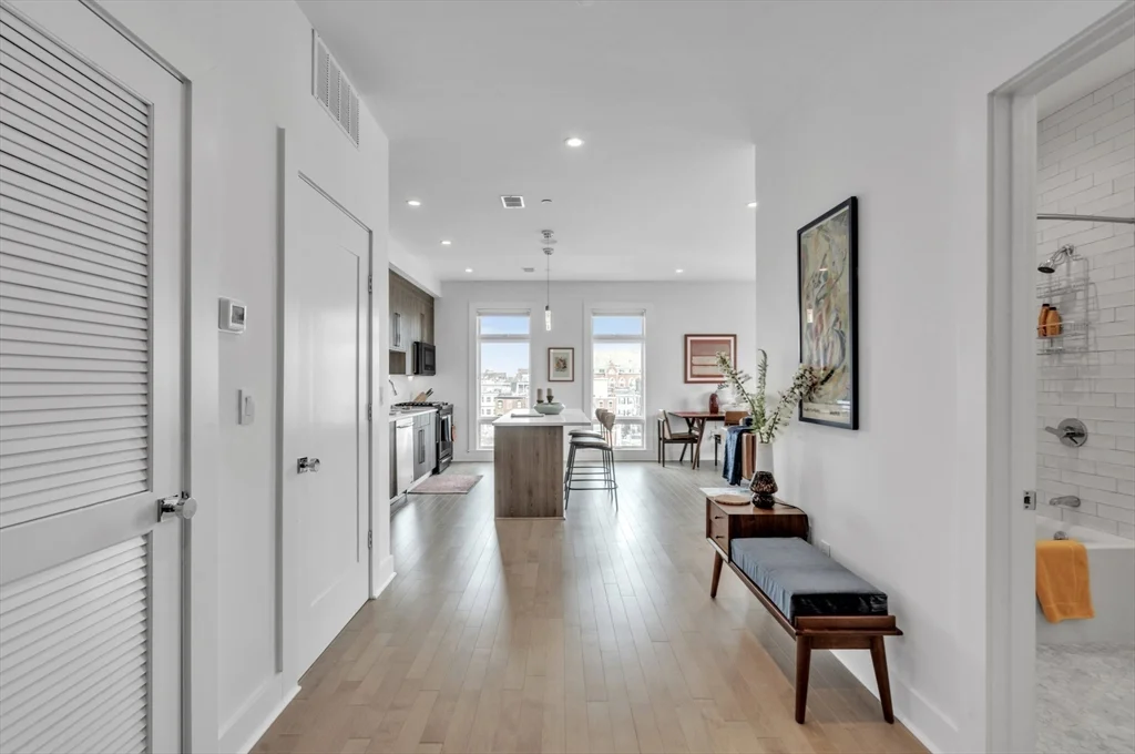 232 Old Colony Ave, South Boston