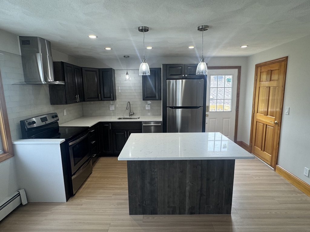 22 Glendale Ave, Everett