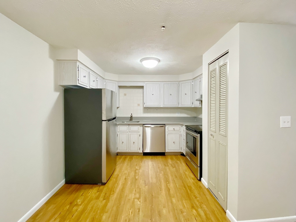 128 Salem St, Malden