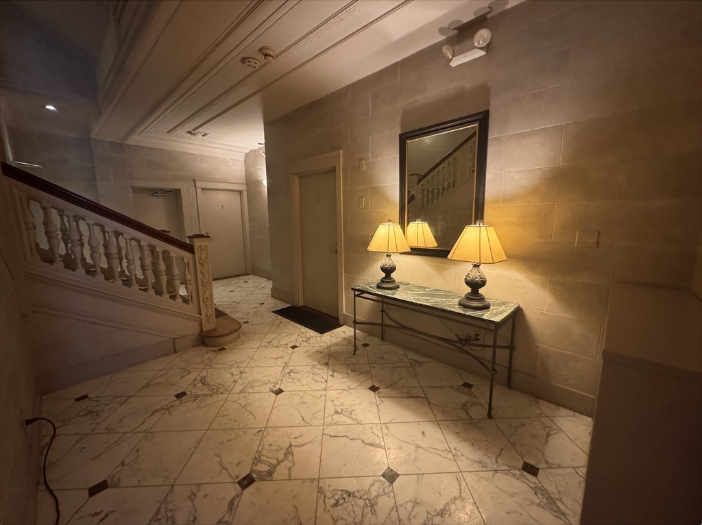 133 Commonwealth Ave, Back Bay