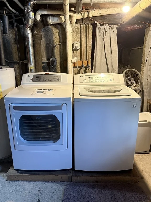 93 Russell St, Quincy