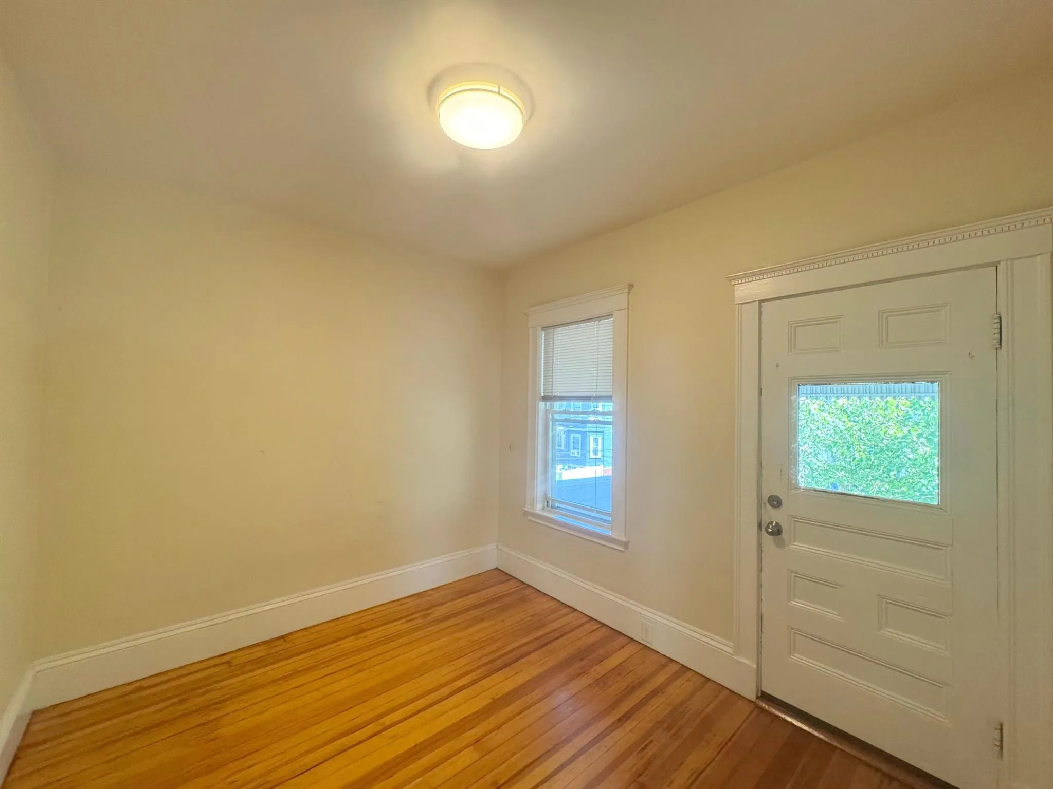 70 Josephine Ave, Powder House Square