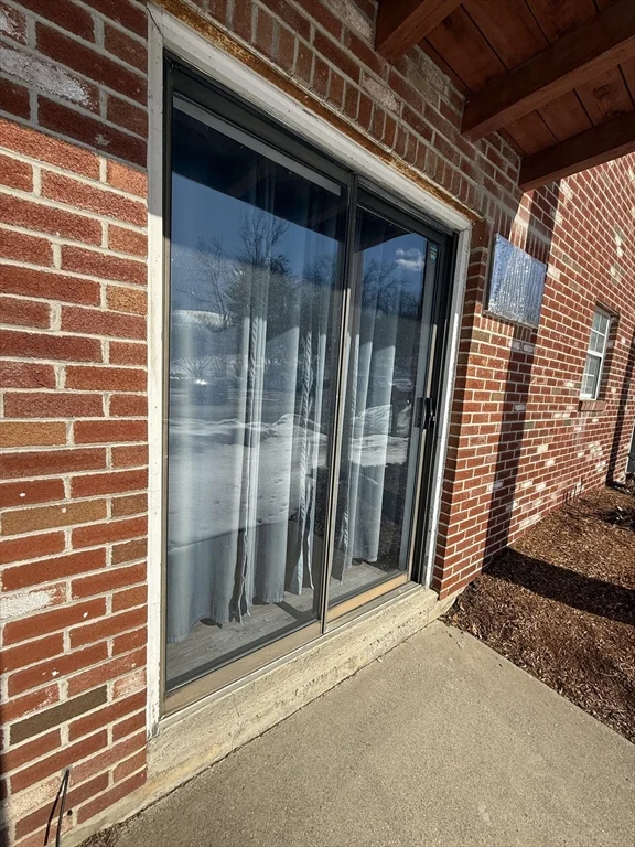 151 Providence Rd, Grafton