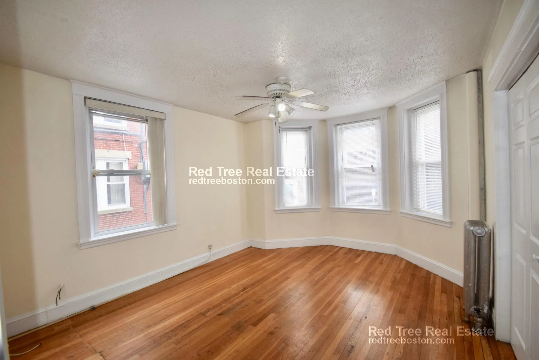 5 Barrows St, Allston