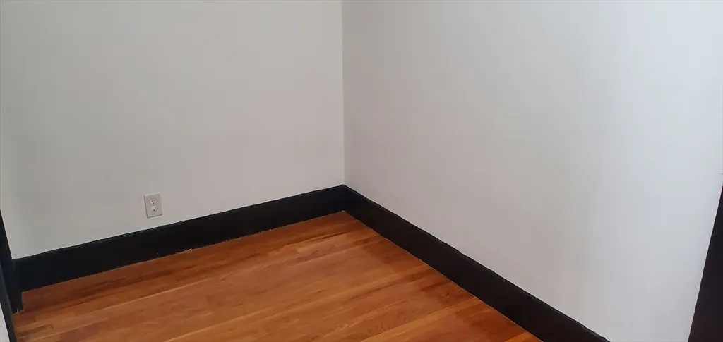 126 W Wyoming, Melrose