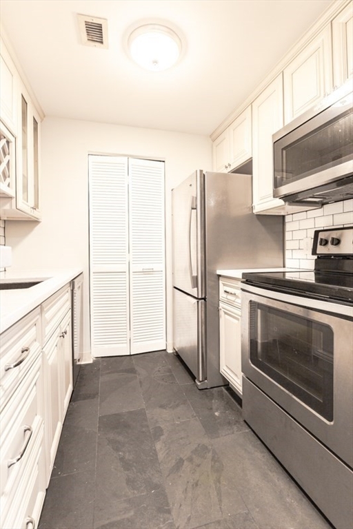 118 Tudor St, South Boston