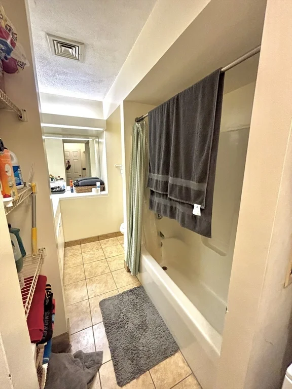 1010 Middle, Weymouth