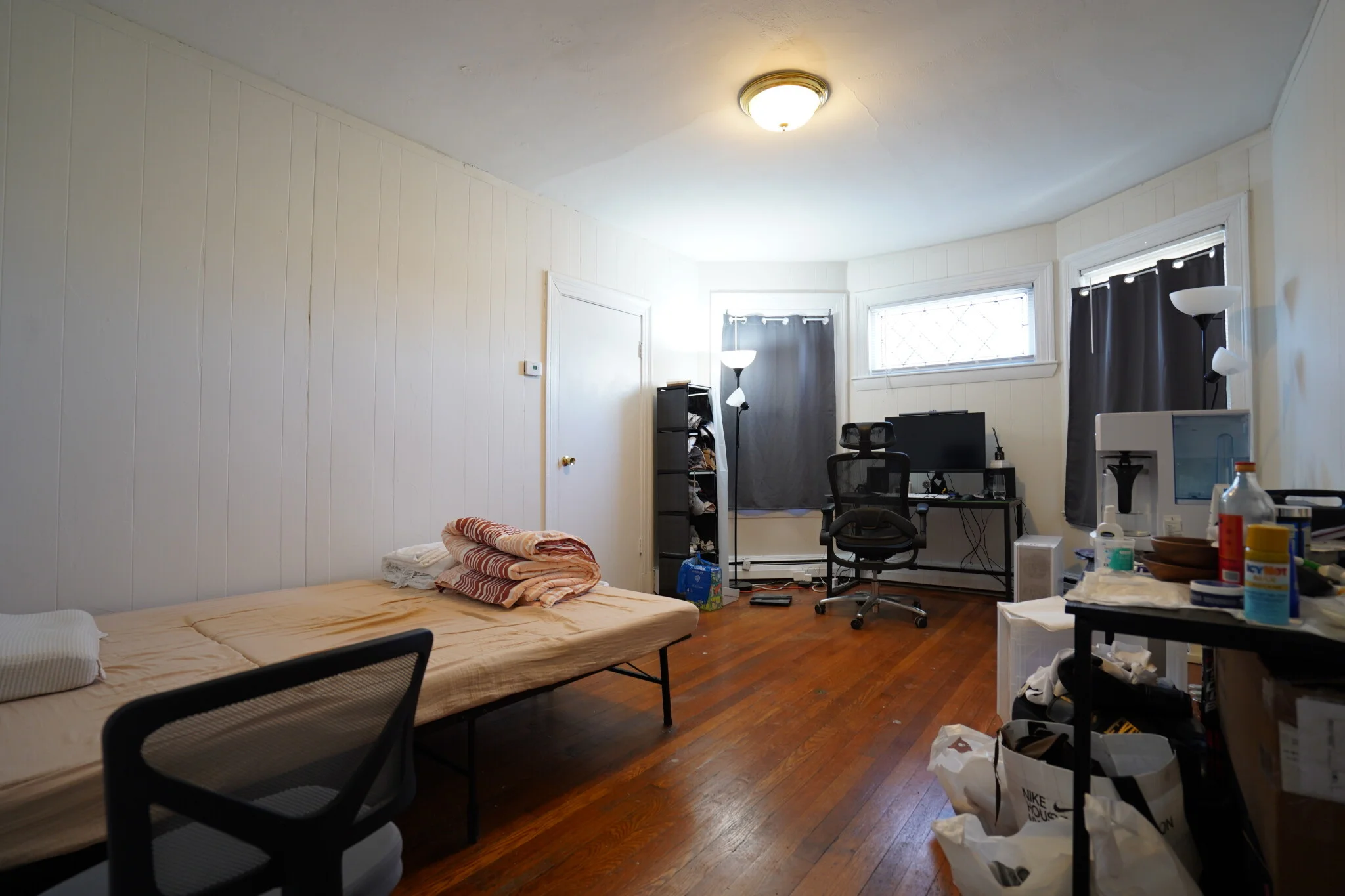 4 Ashford Ct, Allston