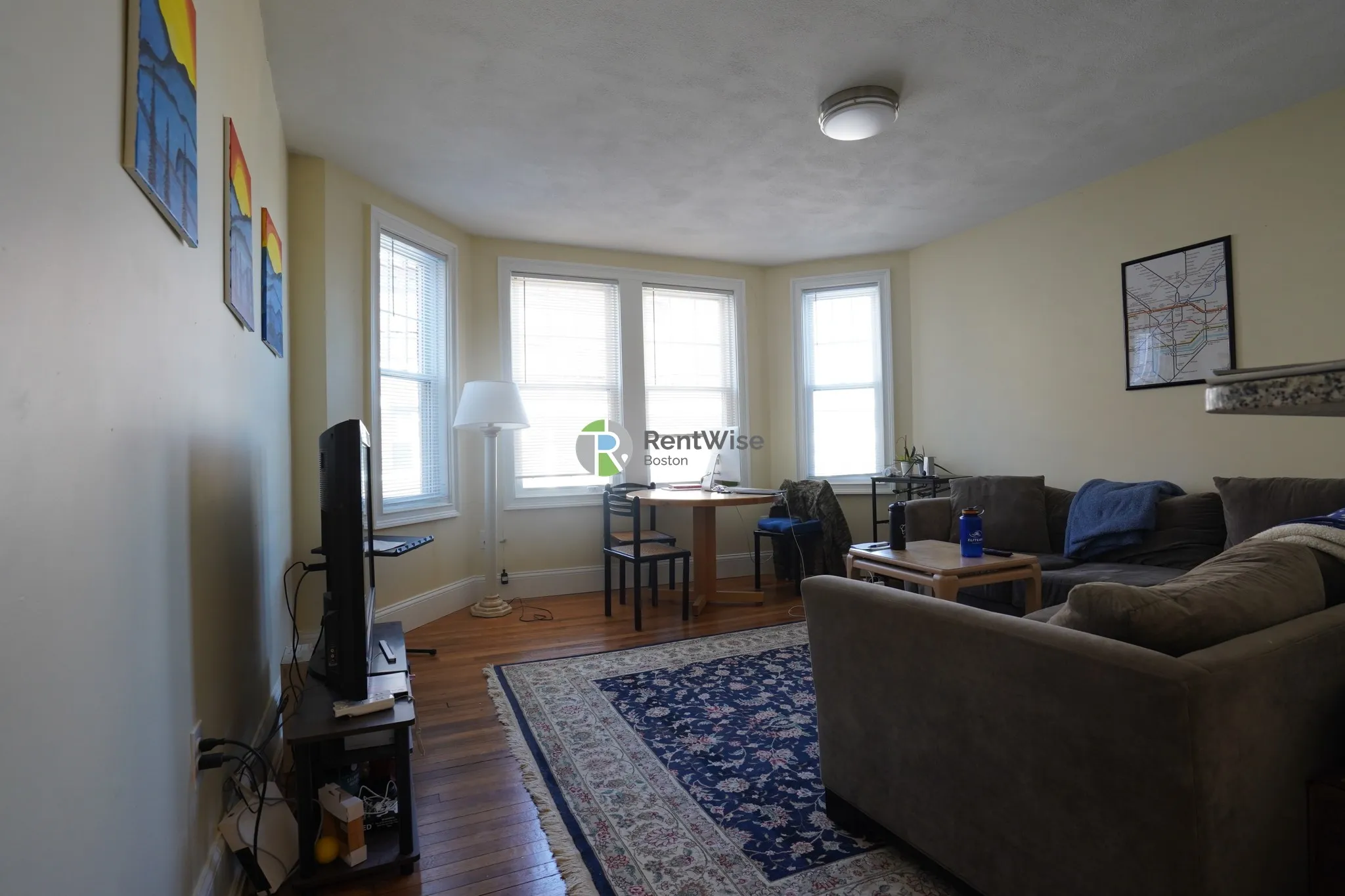 10 Lorraine Ter, Allston