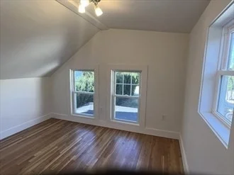 29 Cottage St, Westborough