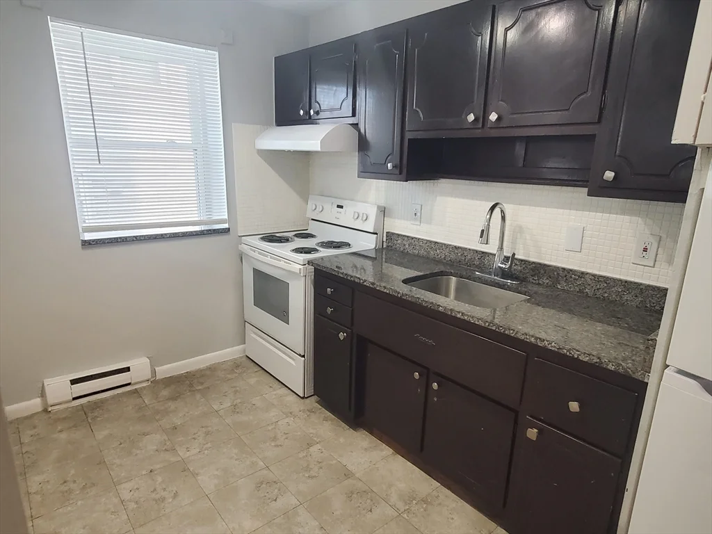 24 Colgate Rd, Roslindale