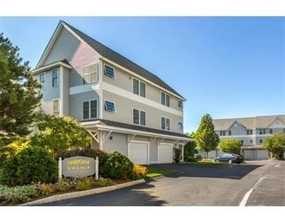 12 Ship Ave, Glenwood