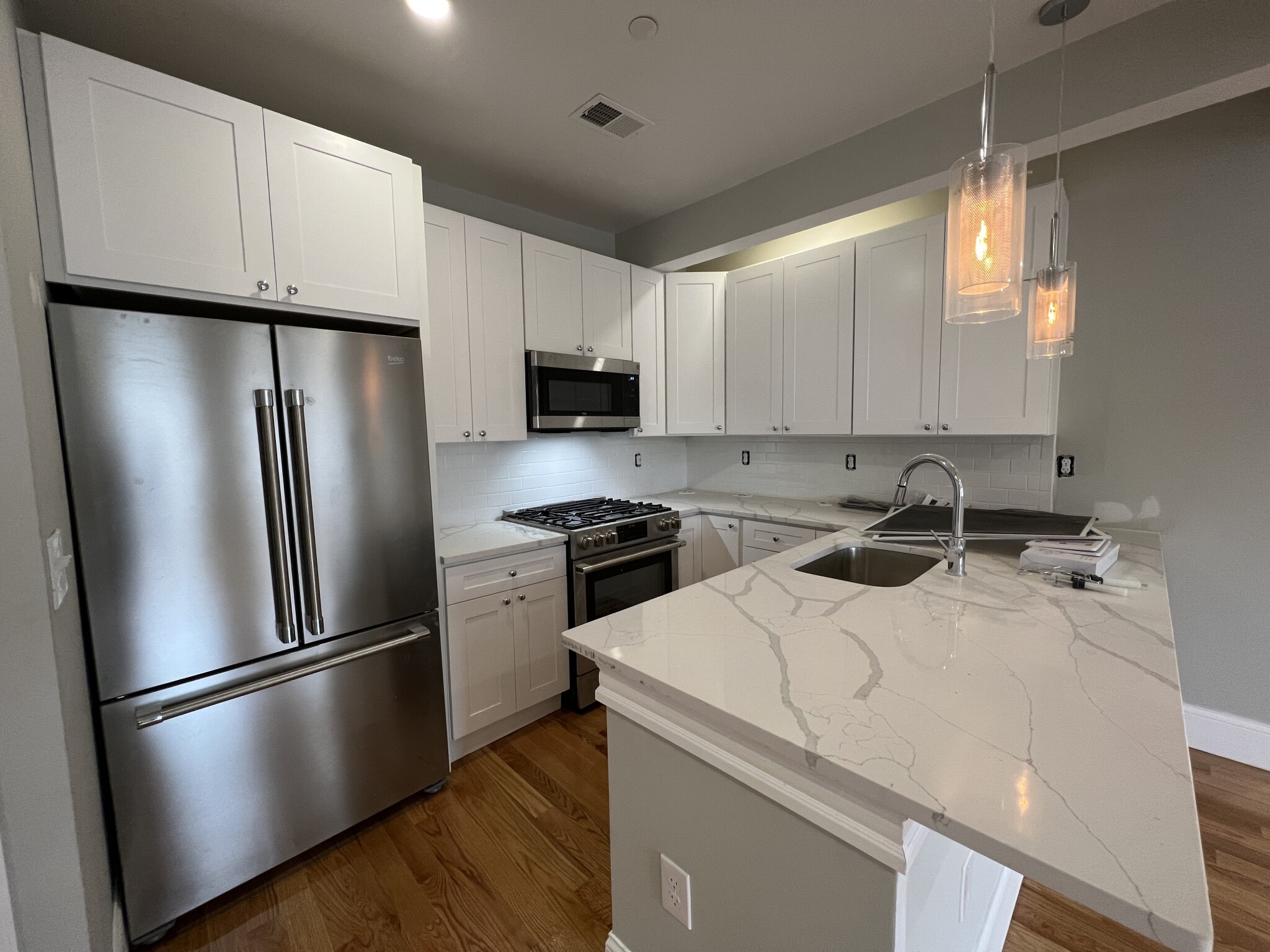 71 Pearl St, East Somerville