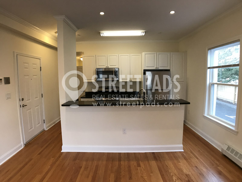 1 Langdon Sq, Neighborhood Nine