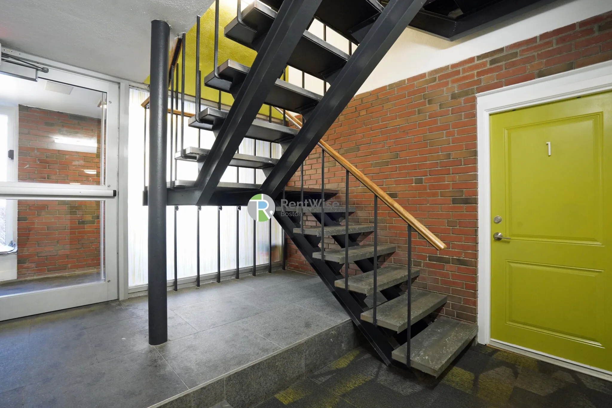 14 Marion St, Coolidge Corner