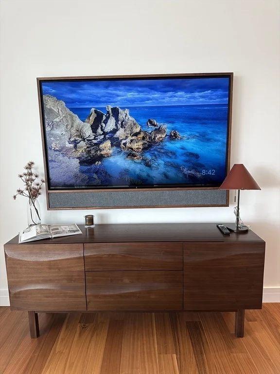 1 Dalton St, Back Bay