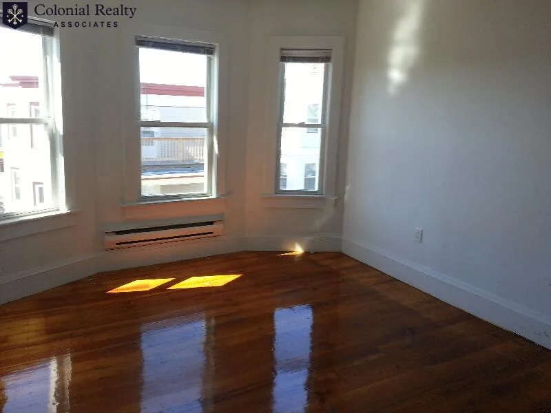 27 Buttonwood St, Dorchester