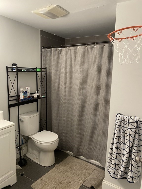 663 East Broadway, South Boston