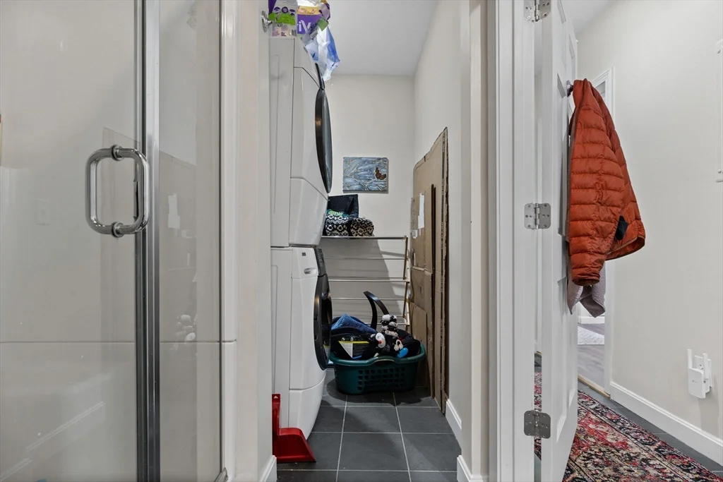 149 Cottage St, East Boston