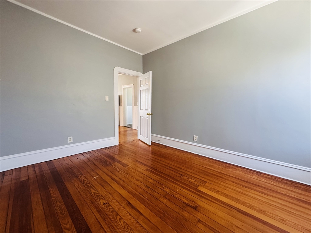 171 Hunter St, Fall River