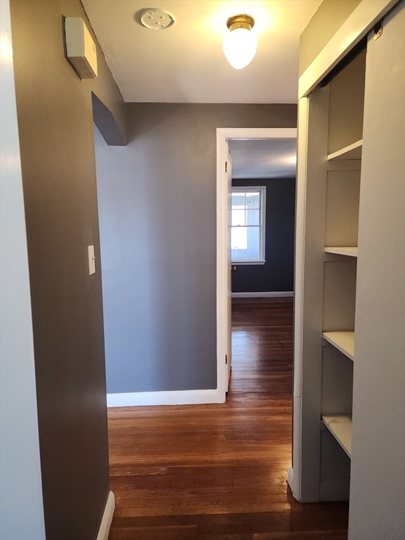 23 Brewster Rd, Weymouth