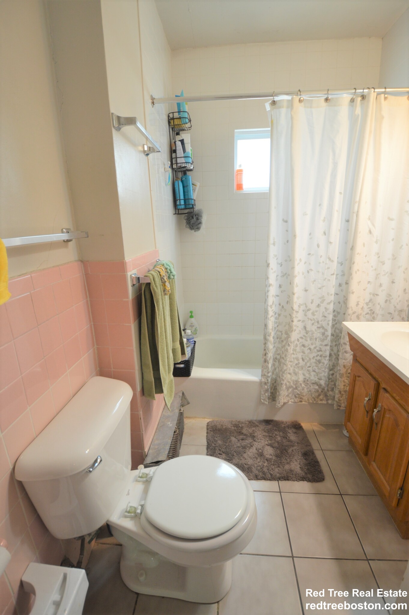 18 Hunnewell Ave, Oak Square