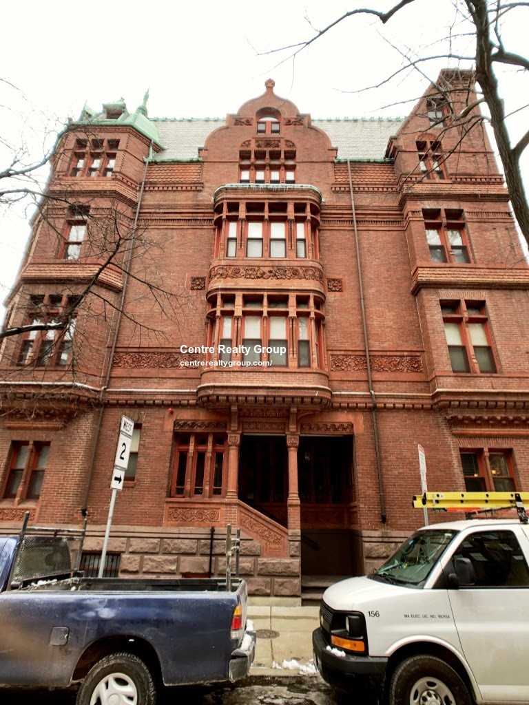 195 Commonwealth Ave, Back Bay