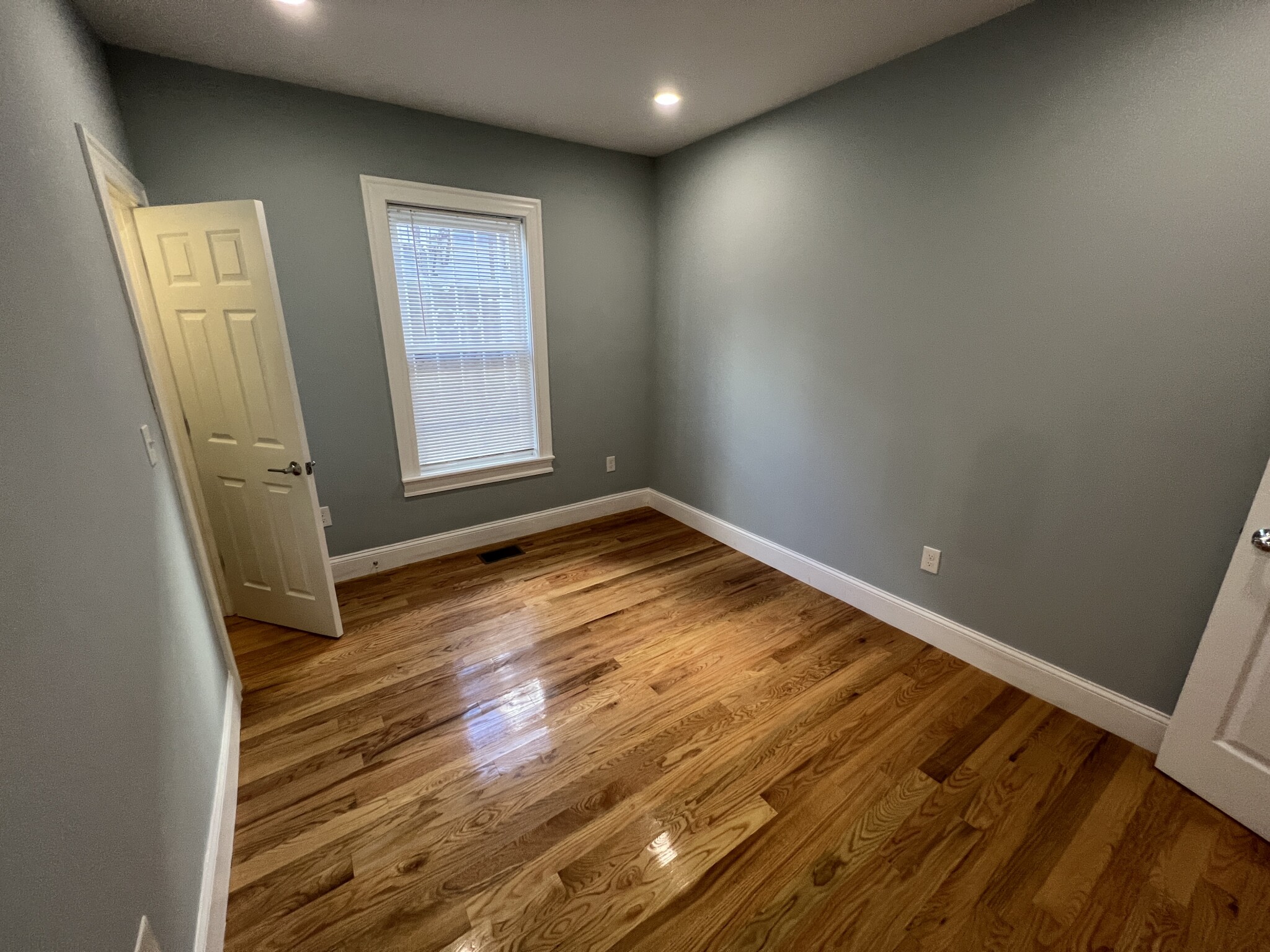 374 Oxford St, Baldwin