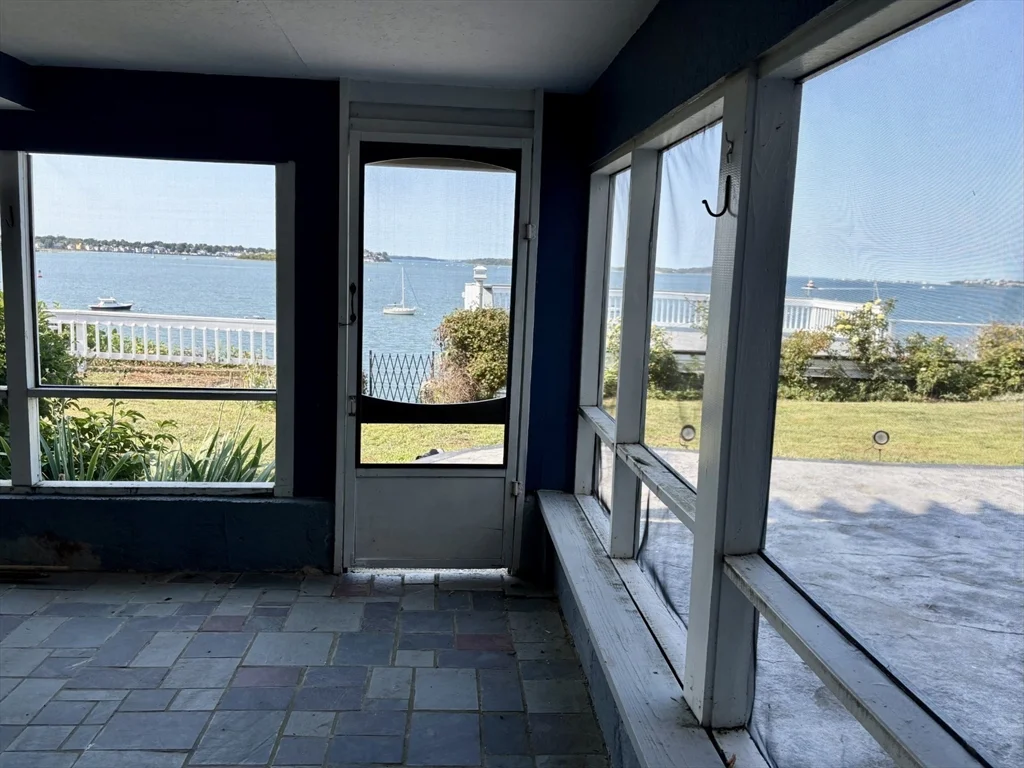 85 Regatta Rd, North Weymouth