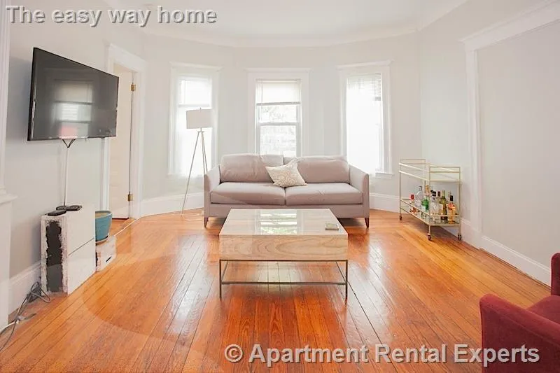 50 Holyoke Rd, Porter Square