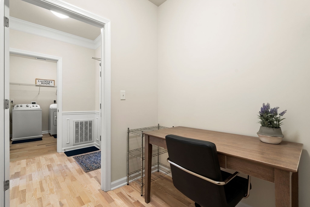 1410 Peters Farm Way, Westborough