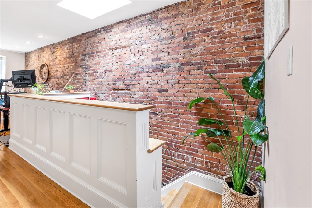 300 Columbus Ave, South End