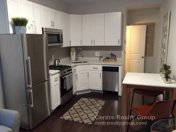 16 Clearway St, Back Bay