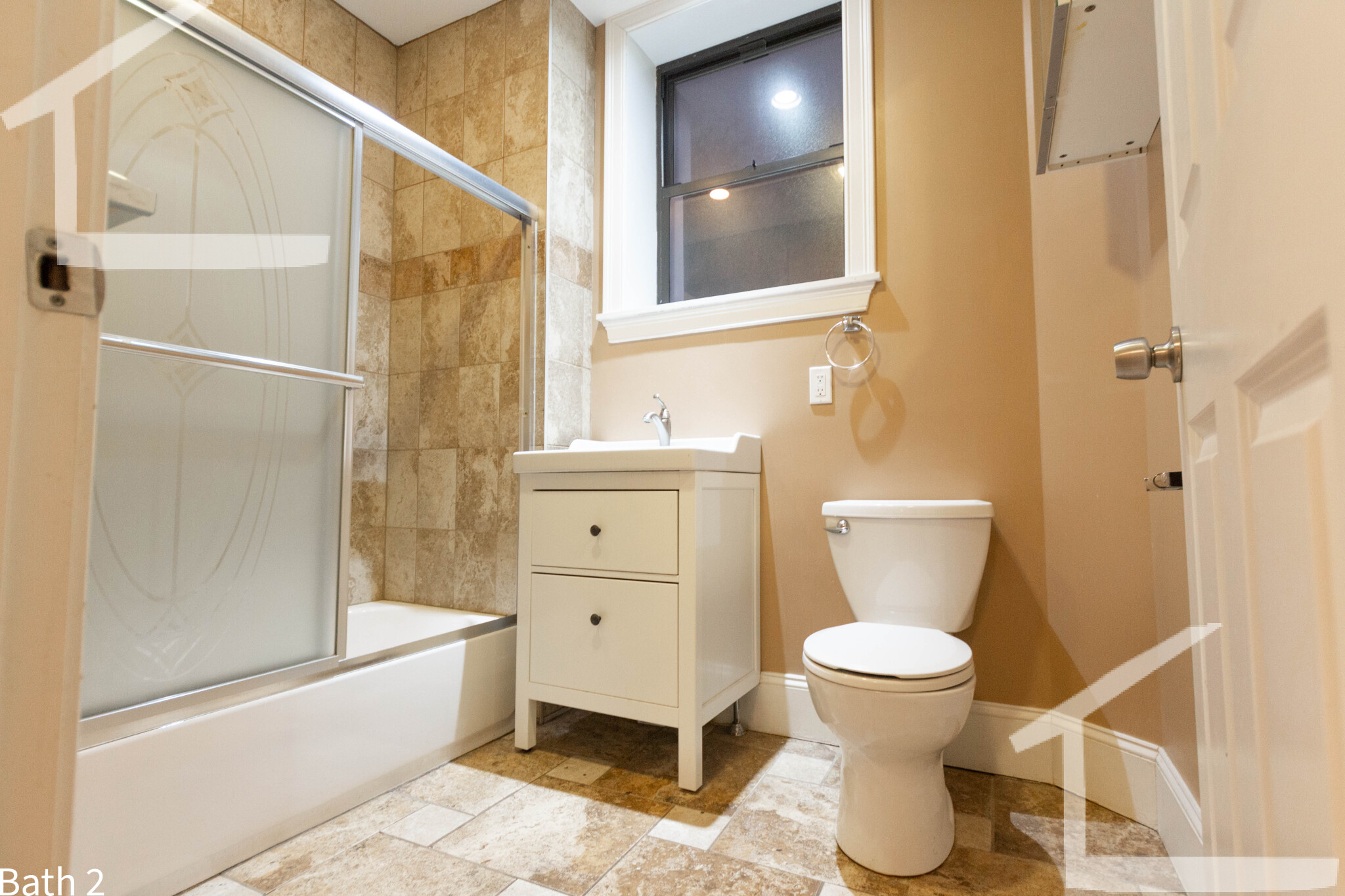 1592 Beacon St, Corey Hill