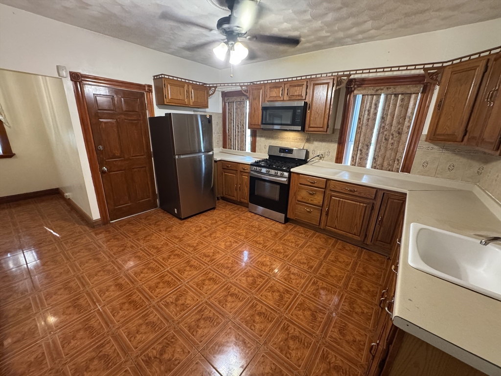 374 Bowdoin St, Dorchester