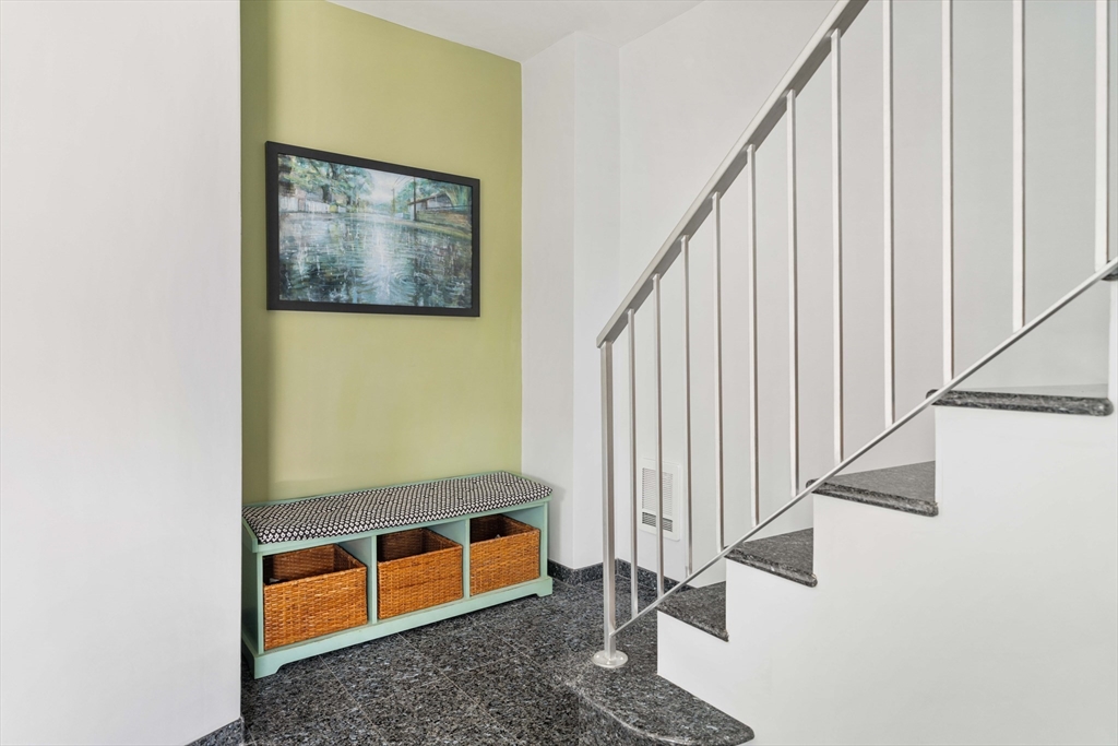 328 Highland Ave, Spring Hill