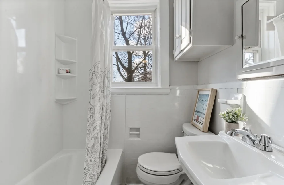 40 Butler Rd, Quincy