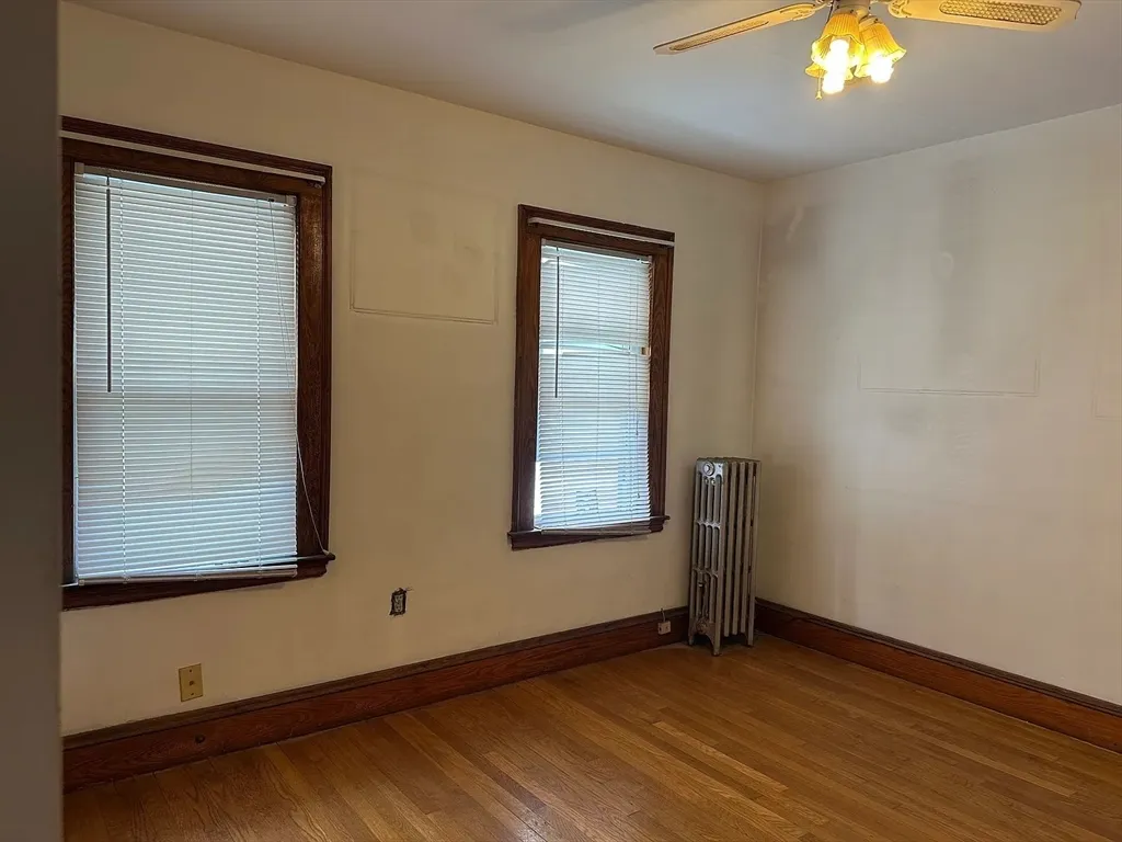 74-76 Governor St, Ten Hills