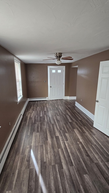 166 Pleasant St, Leominster