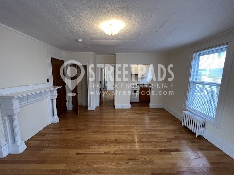 381 Harvard St, Mid-Cambridge