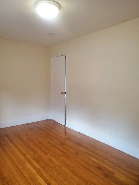 11 Victory Rd, Dorchester